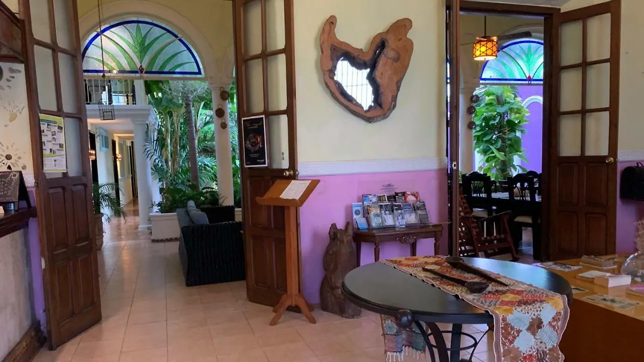 Hotel Santa Ana ميريدا 3*,  المكسيك